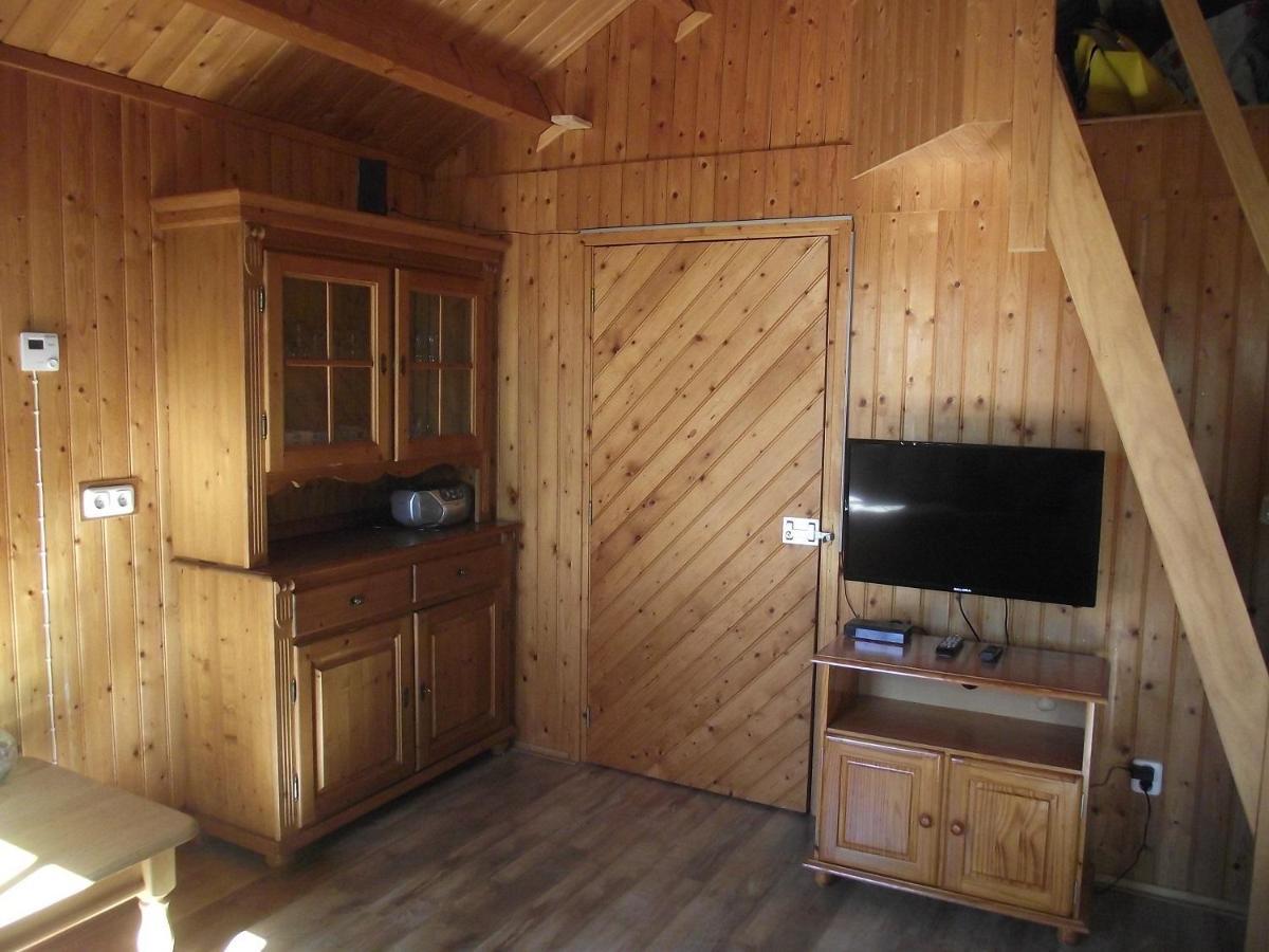 Vakantiehuisjes Landgoed Sonneborghe Kollumerzwaag ภายนอก รูปภาพ