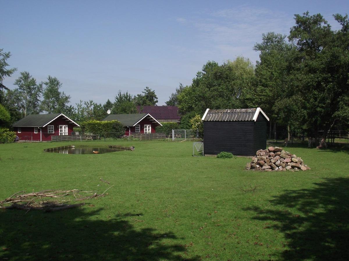 Vakantiehuisjes Landgoed Sonneborghe Kollumerzwaag ภายนอก รูปภาพ