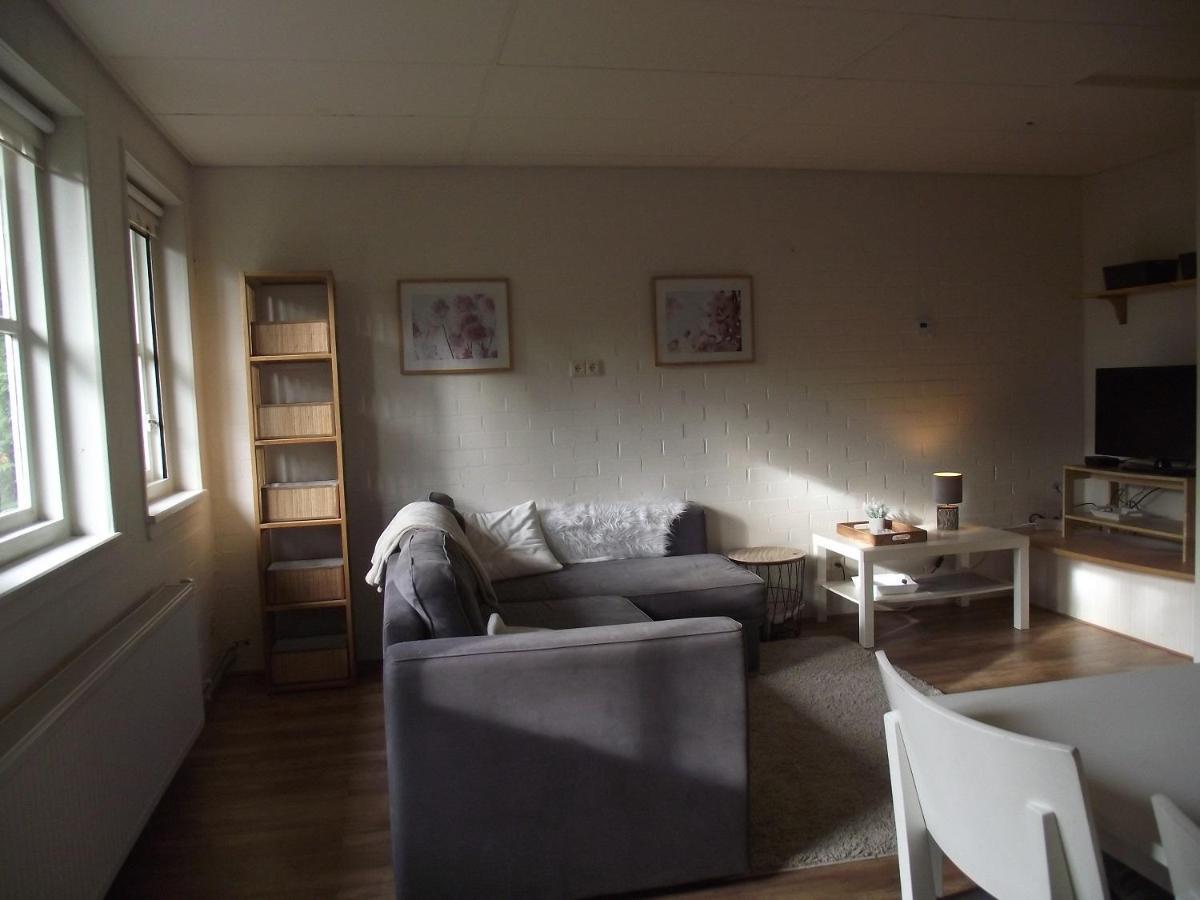 Vakantiehuisjes Landgoed Sonneborghe Kollumerzwaag ภายนอก รูปภาพ