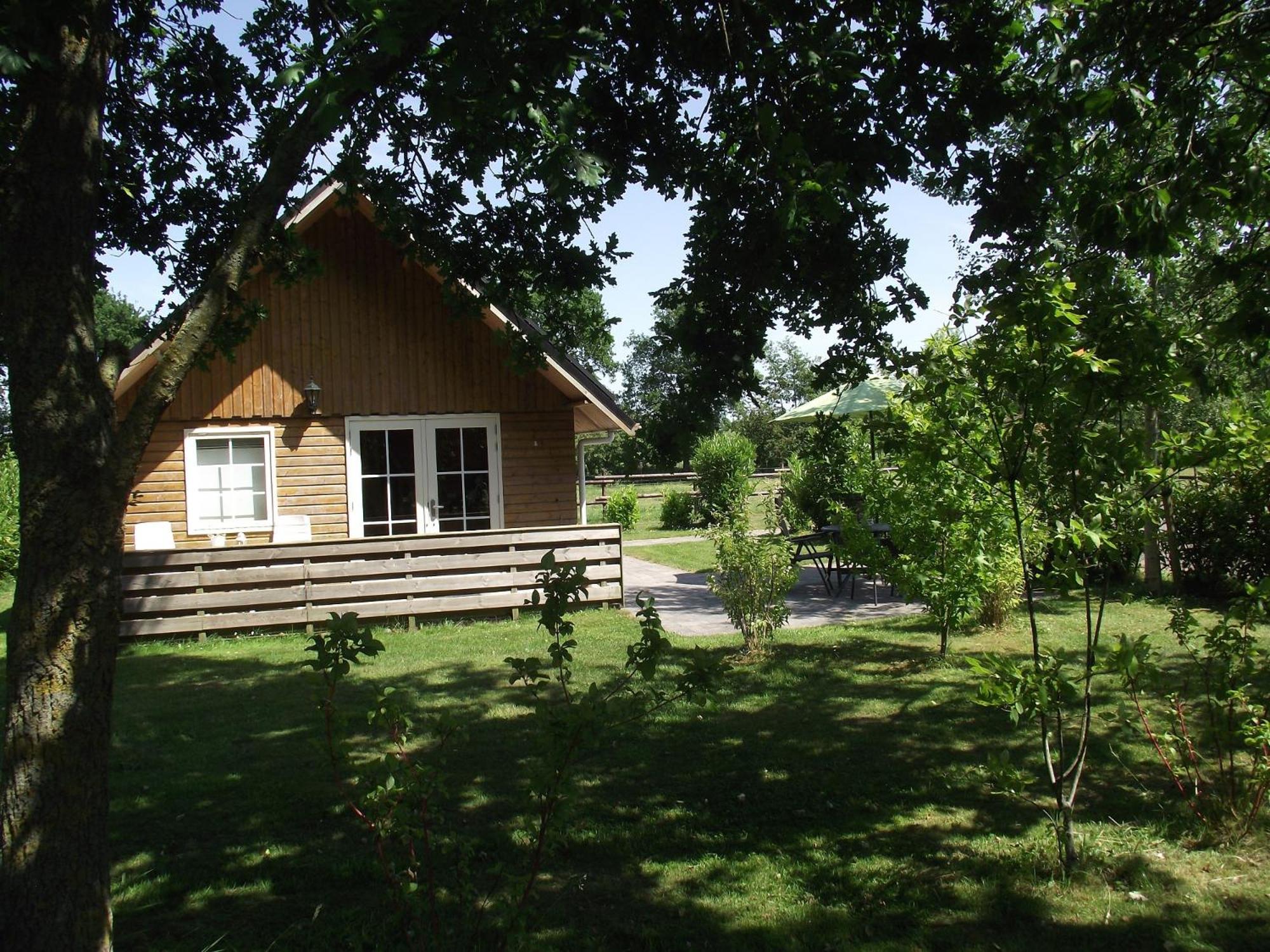 Vakantiehuisjes Landgoed Sonneborghe Kollumerzwaag ภายนอก รูปภาพ