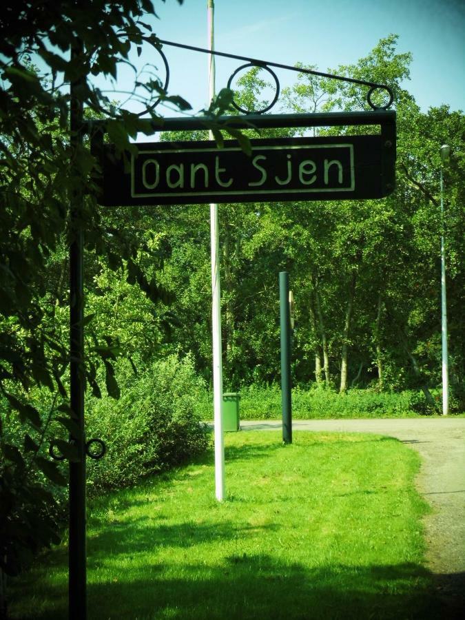 Vakantiehuisjes Landgoed Sonneborghe Kollumerzwaag ภายนอก รูปภาพ