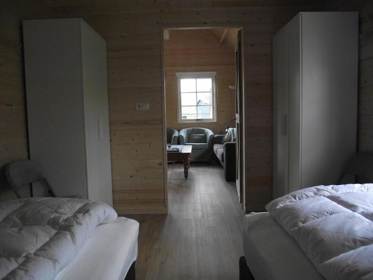 Vakantiehuisjes Landgoed Sonneborghe Kollumerzwaag ภายนอก รูปภาพ